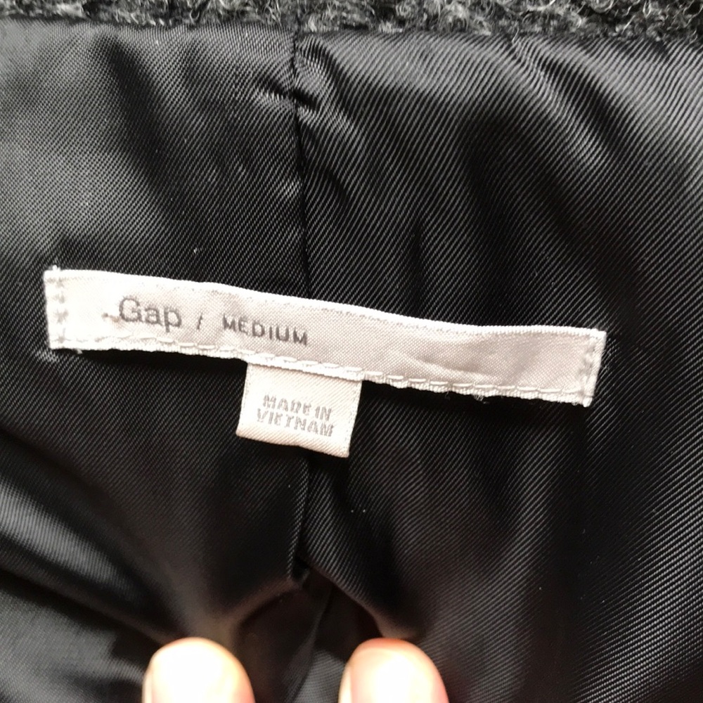 Gap Jacket Size Medium - image 7